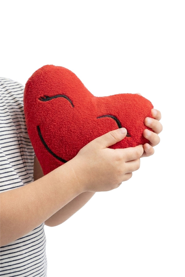 Gülen Yüz Kalp Yastık - Yumuşak Uyku Arkadaşı